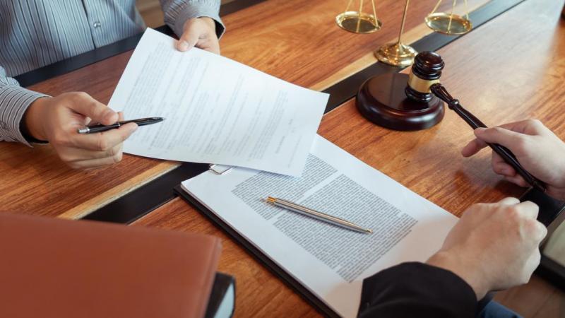 Le testament authentique s&eacute;curise vos volont&eacute;s pr&egrave;s de Plo&euml;rmel